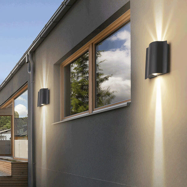 Aluma Wandlamp Zwart | Minimalistisch Aluminium met 2/4/6 LED Lichtbronnen