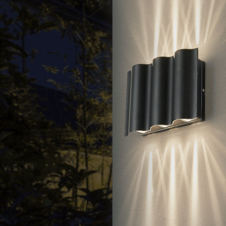 Aluma Wandlamp Zwart | Minimalistisch Aluminium met 2/4/6 LED Lichtbronnen