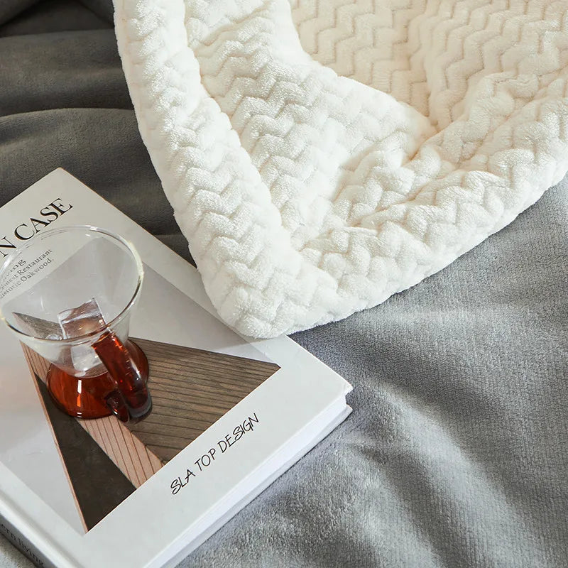Liora Fleece Deken | Zacht, Warmte Isolerend en Lichtgewicht