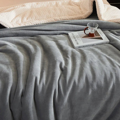 Liora Fleece Deken | Zacht, Warmte Isolerend en Lichtgewicht
