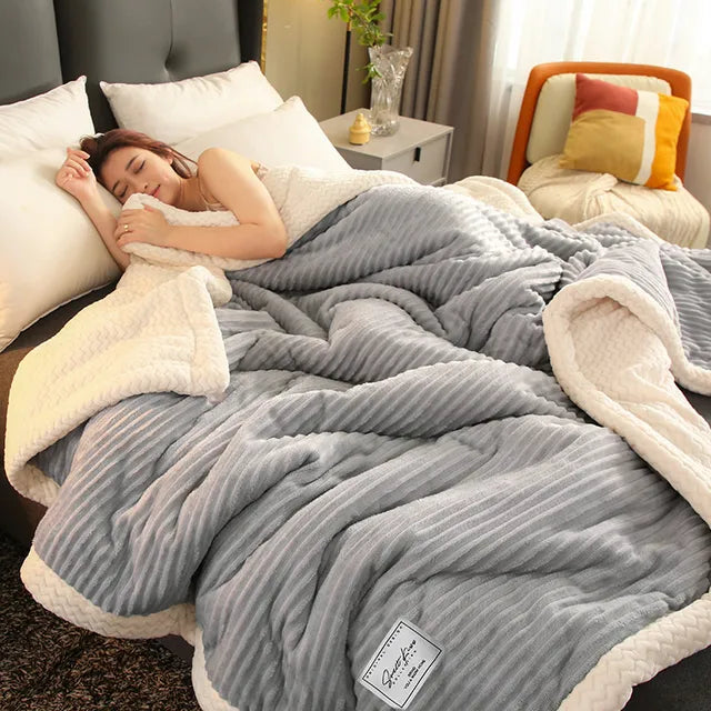 Liora Fleece Deken | Zacht, Warmte Isolerend en Lichtgewicht