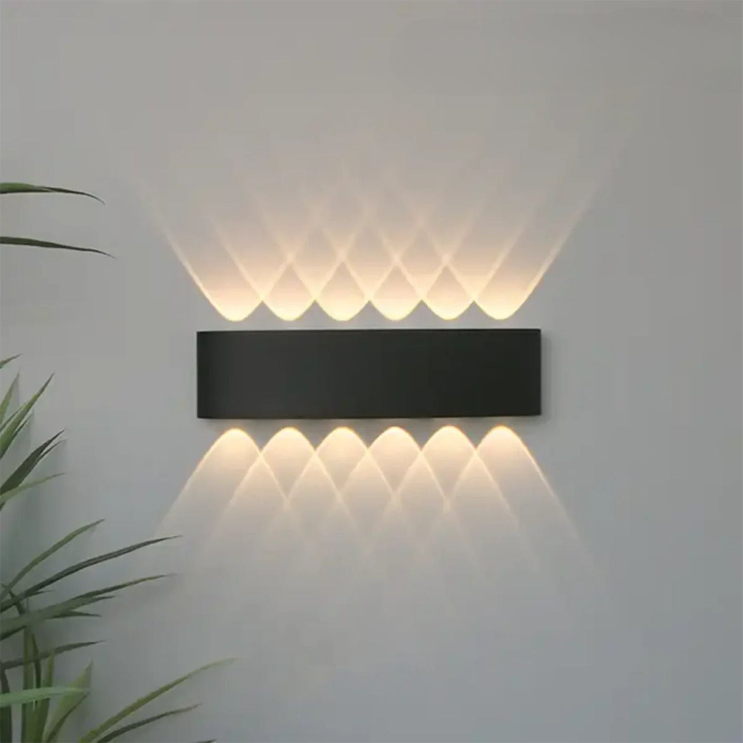 Luma LED Wandlamp | Modern Design, IP65 Waterbestendig