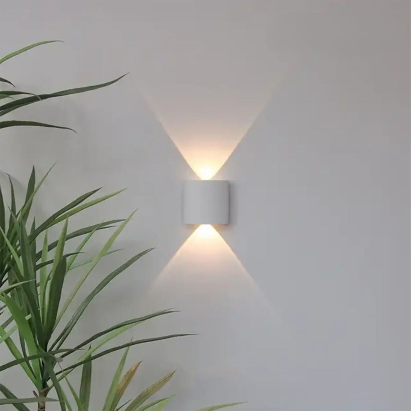 Luma LED Wandlamp | Modern Design, IP65 Waterbestendig