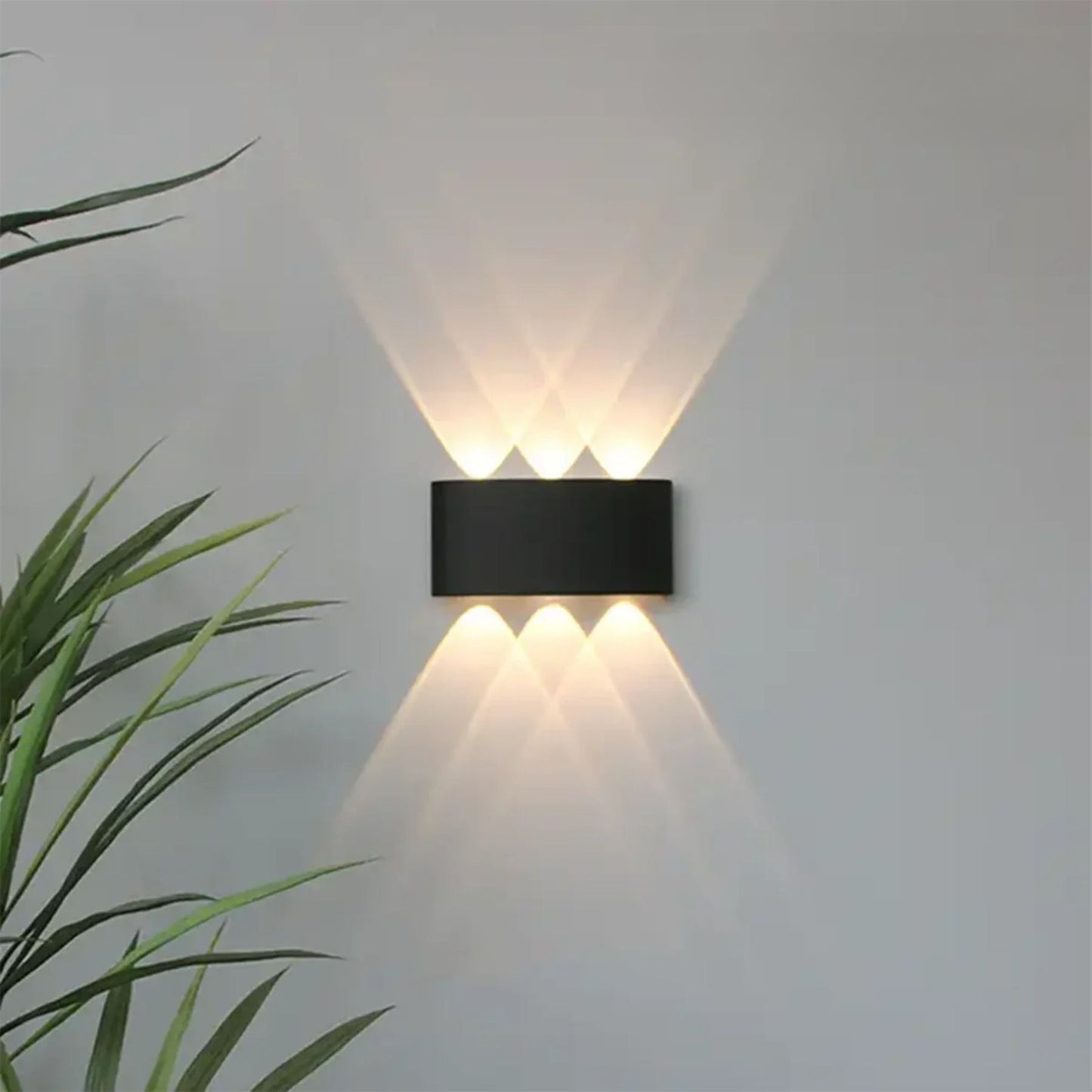 Luma LED Wandlamp | Modern Design, IP65 Waterbestendig